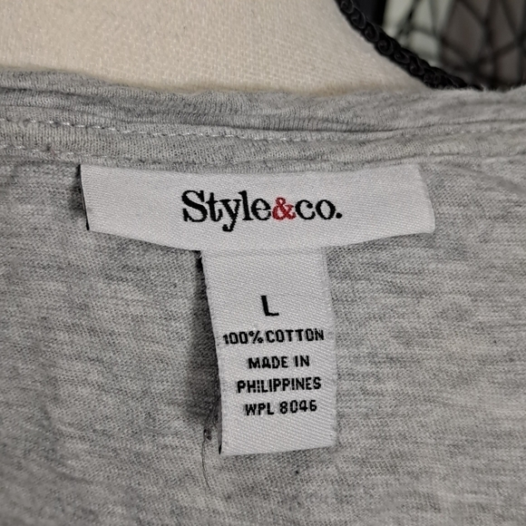 Style & Co Size Large Gray Vneck Swing Top with Floral Sequin Embellishment - Picture 7 of 10
